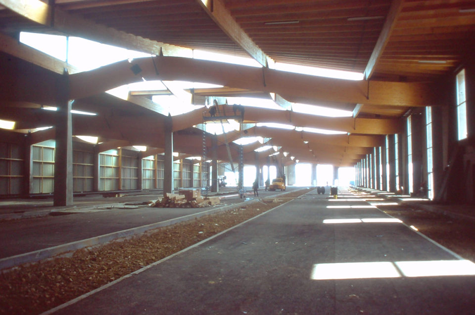 M. Lamarche, Intérieur du bâtiment du Musée sur le site de Dornach, 1976, diapositive, Collection Cité du Train