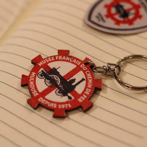 Porte-clefs bois logo MFCF collection vintage