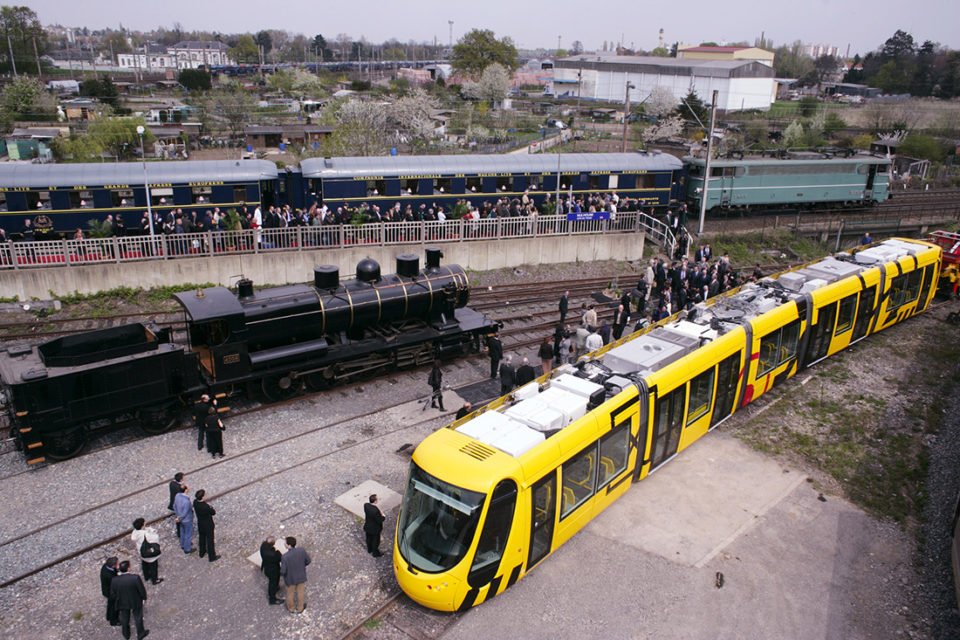 Anonyme, Inauguration du nouveau bâtiment de la Cité du Train, Photographies, 14 avril 2005, Collection Cité du Train